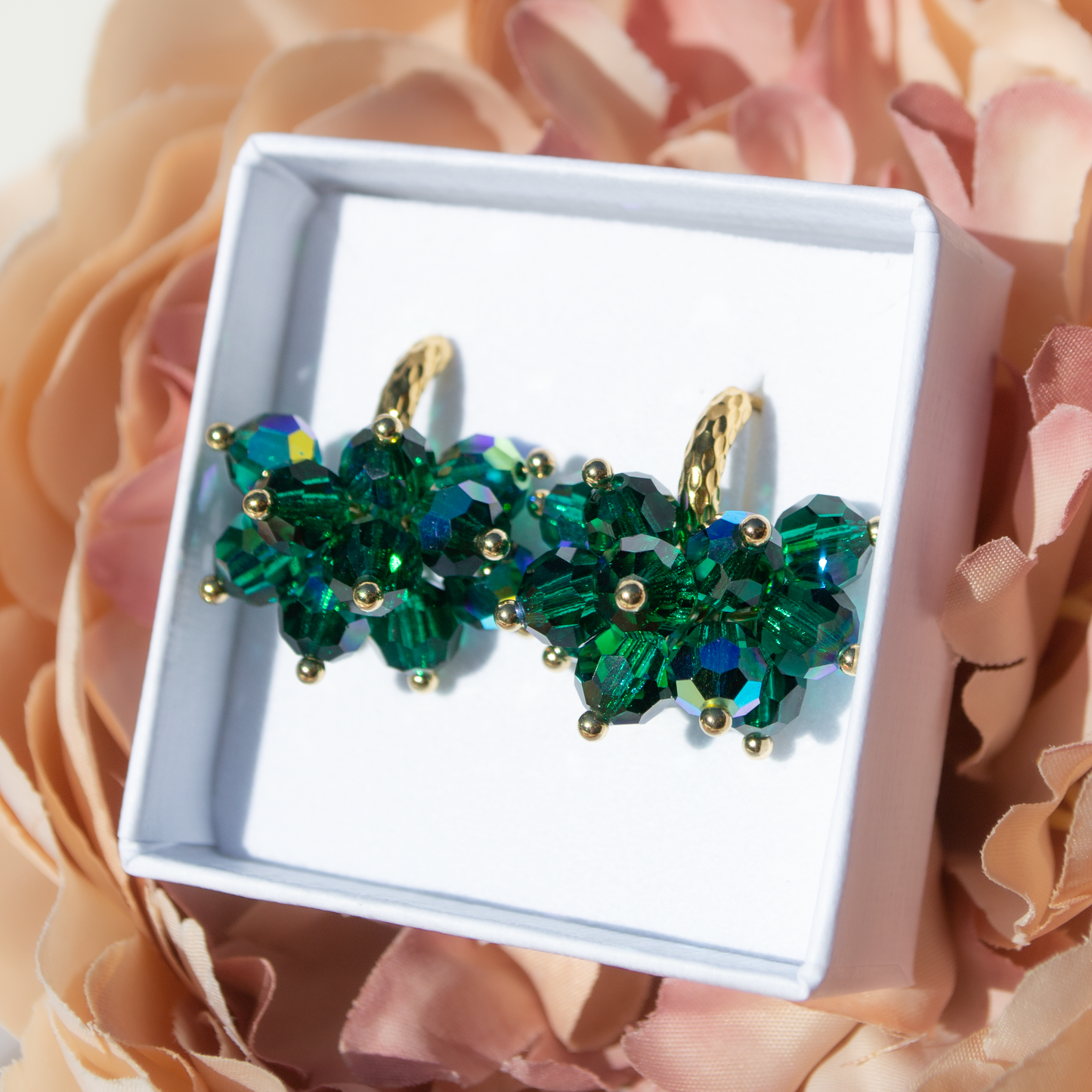 Crystal Pom Pom- emerald