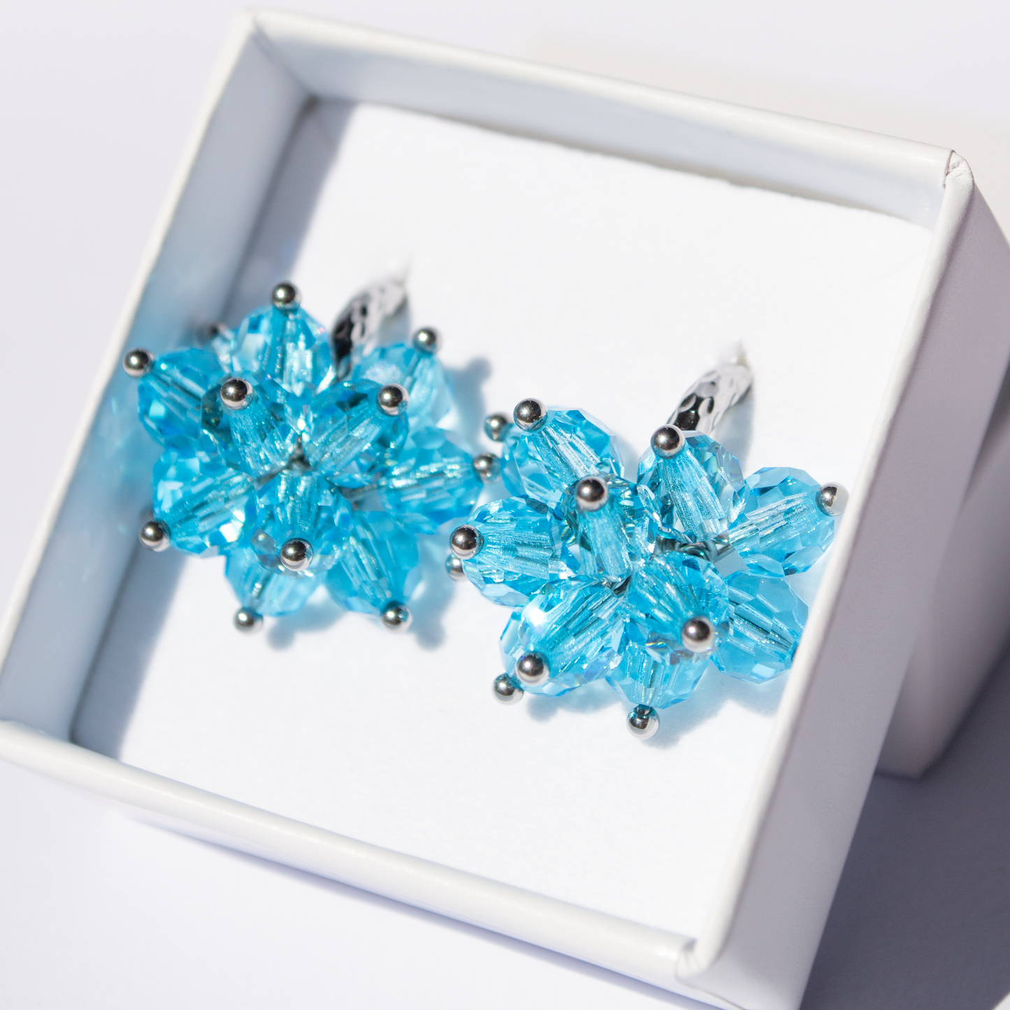 Crystal Pom Pom- aqua, steel